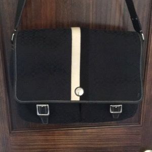 Coach Messenger bag